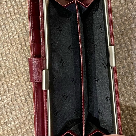 Bundle of 3 designer leather ladie’s wallets - Picture 3 of 13